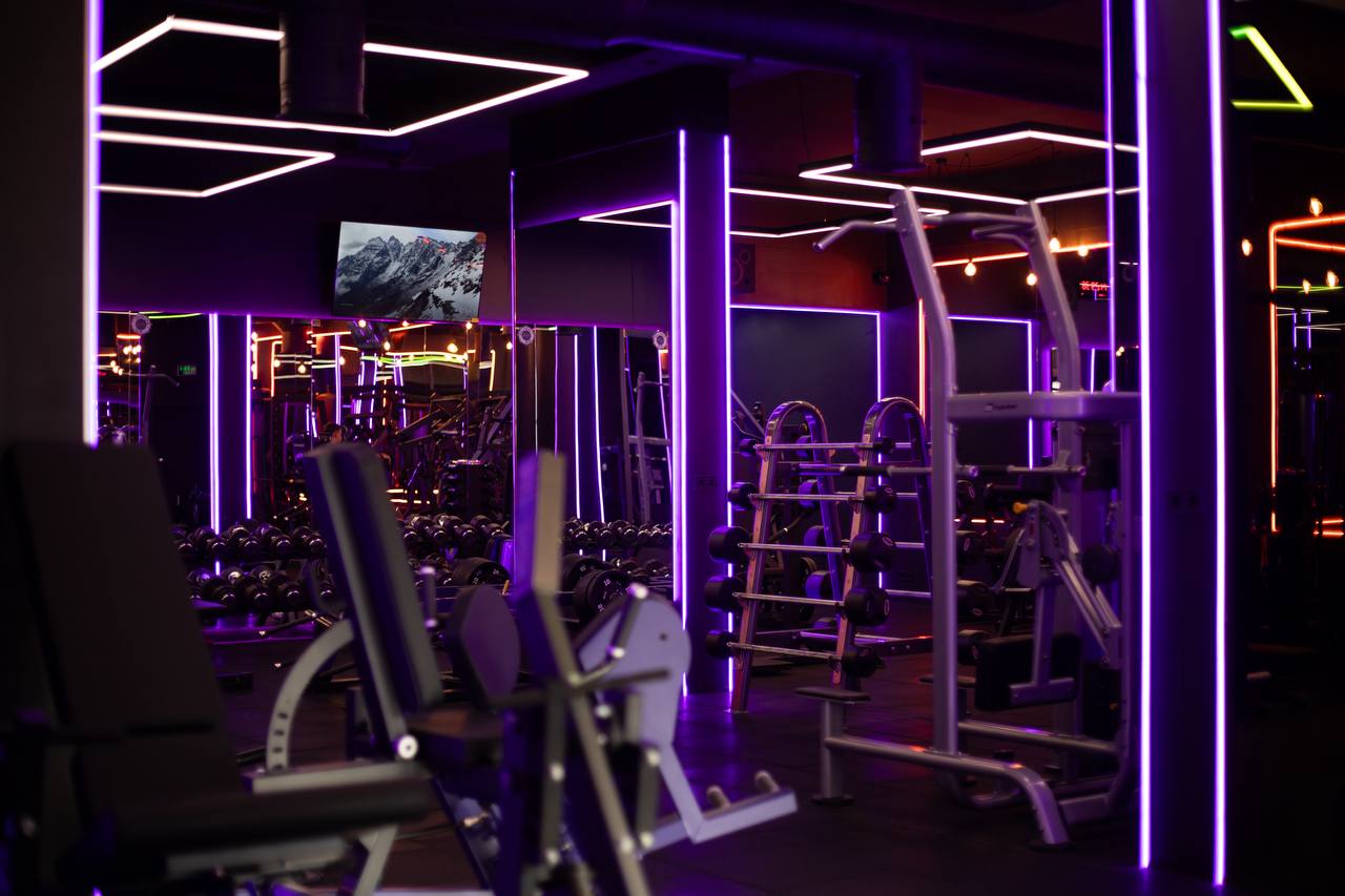 photo_5217810546936189567_y